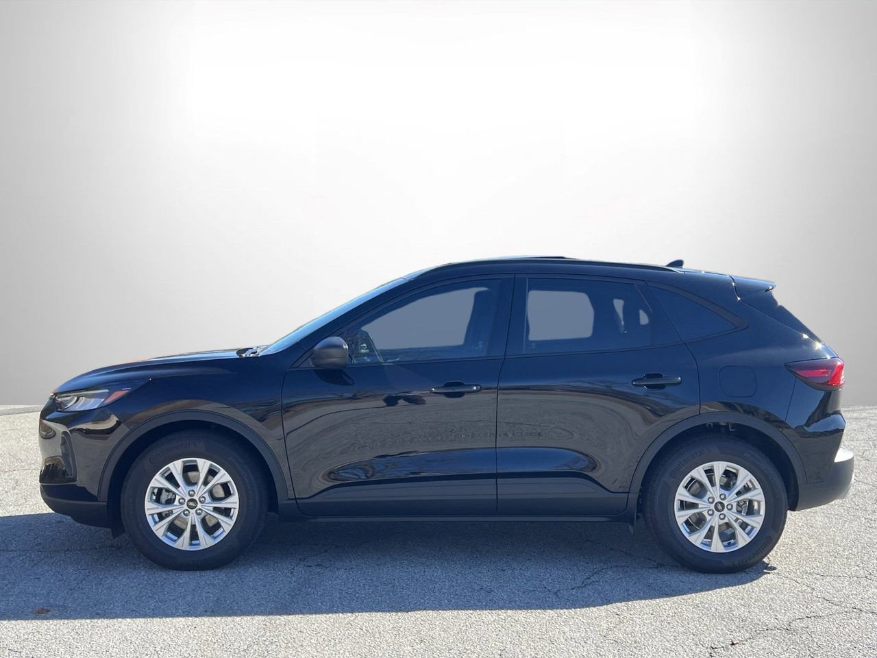 New 2025 Ford Escape Active w/ Active Premium Tech Pack image 7