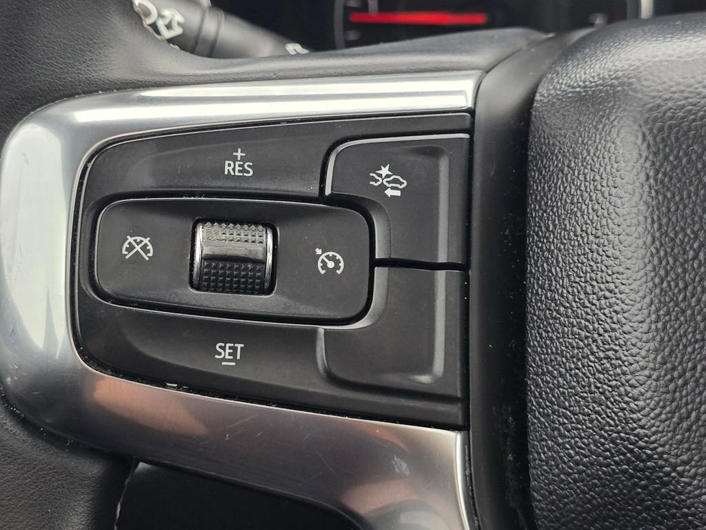 Used 2023 Chevrolet Blazer LT w/ Midnight/Sport Edition AWD/4WD image 32