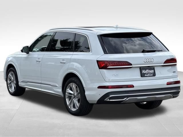 Used 2023 Audi Q7 3.0T Premium Plus w/ Premium Plus Package AWD/4WD image 5