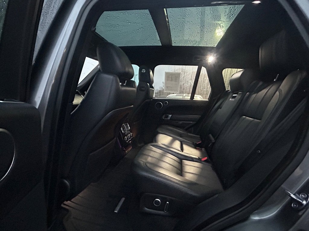 Used 2016 Land Rover Range Rover Supercharged image 9