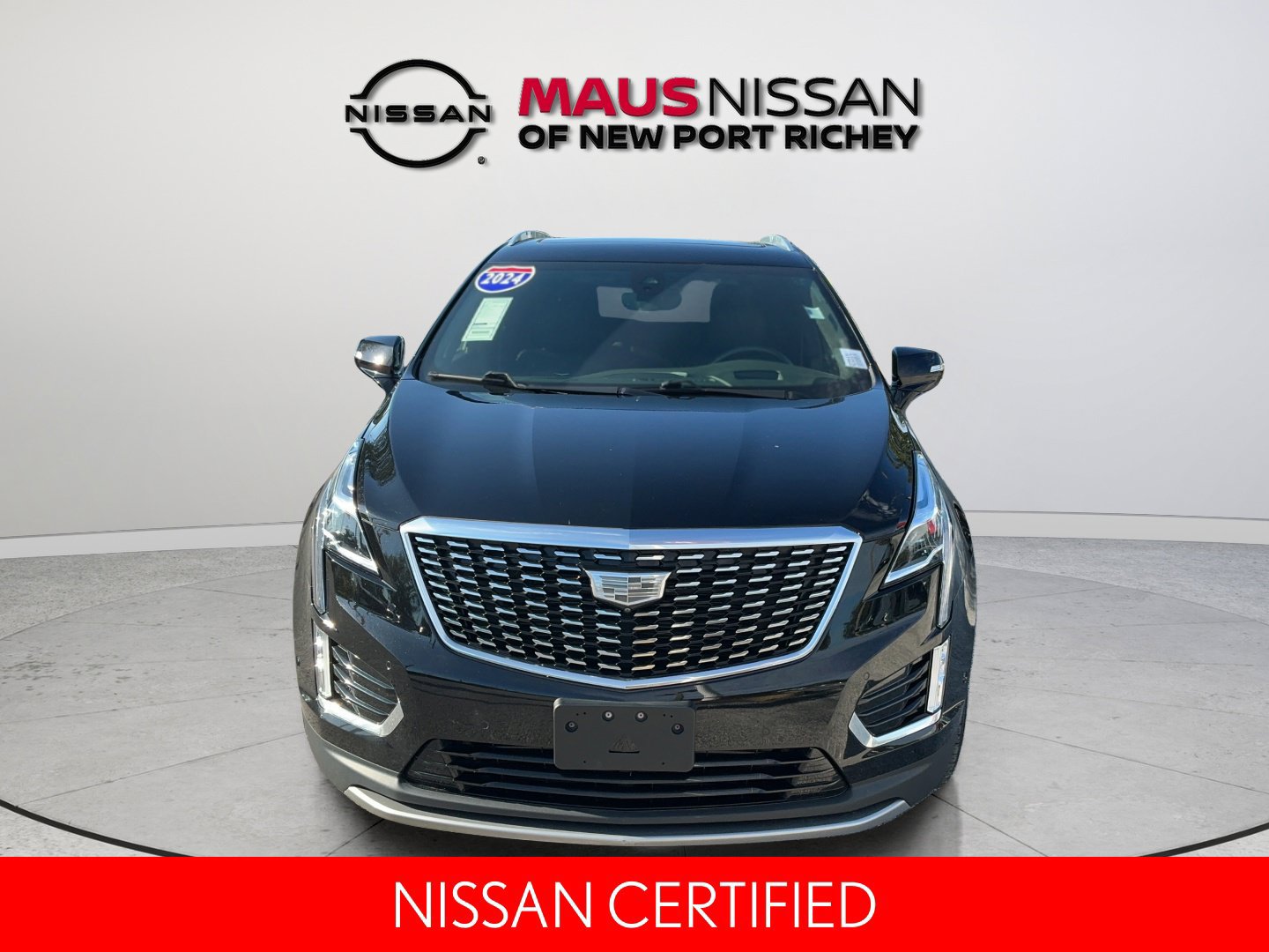 Used 2024 Cadillac XT5 Premium Luxury w/ Platinum Package FWD image 3