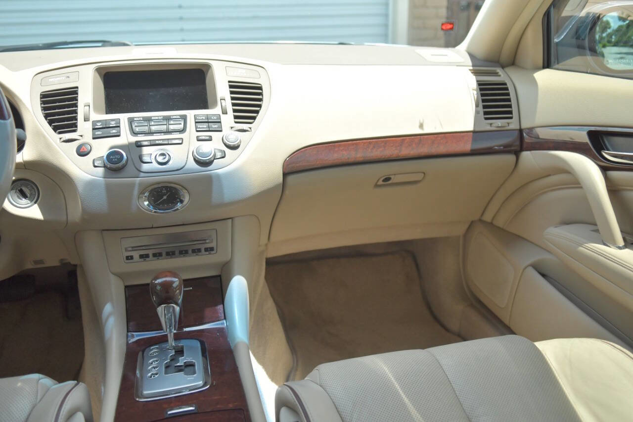 Used 2005 INFINITI Q45 w/ (P01) Premium Pkg image 38