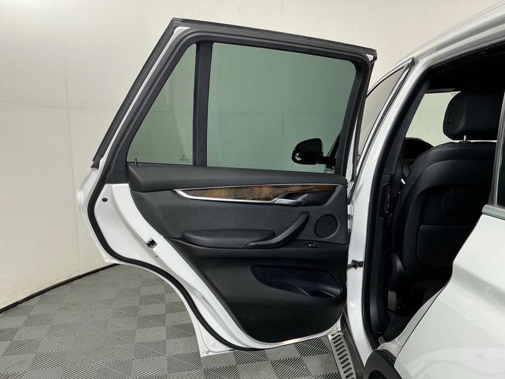 Used 2018 BMW X5 xDrive35i AWD/4WD image 24
