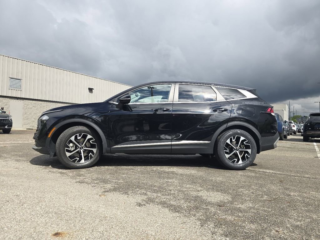 Used 2023 Kia Sportage EX FWD image 13