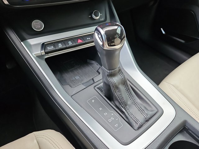 Used 2019 Audi Q3 2.0T Premium Plus w/ Premium Plus Package image 12