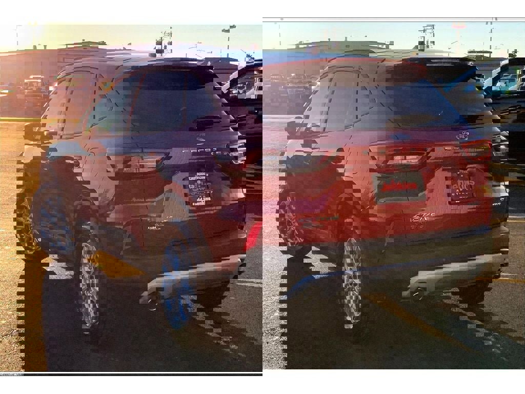 New 2026 Ford Escape Active w/ Active Premium Tech Pack image 3