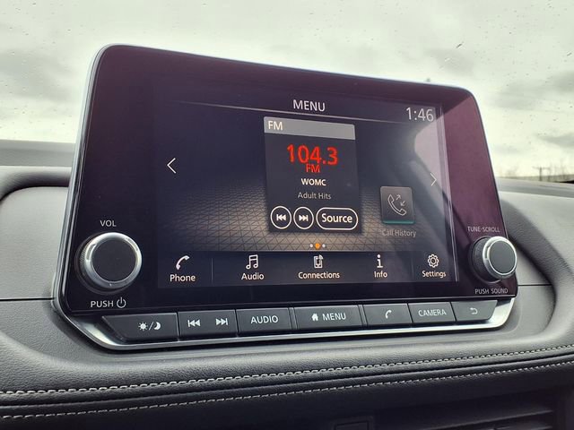 Used 2024 Nissan Rogue S image 10