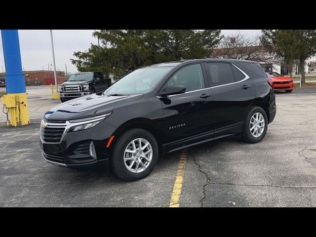 Used 2024 Chevrolet Equinox LT w/ LPO, Floor Liner Package image 6