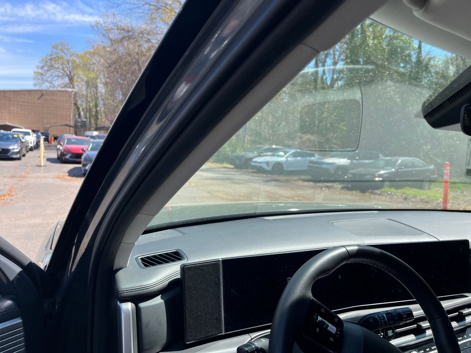 Used 2025 Hyundai Santa Fe SEL image 36