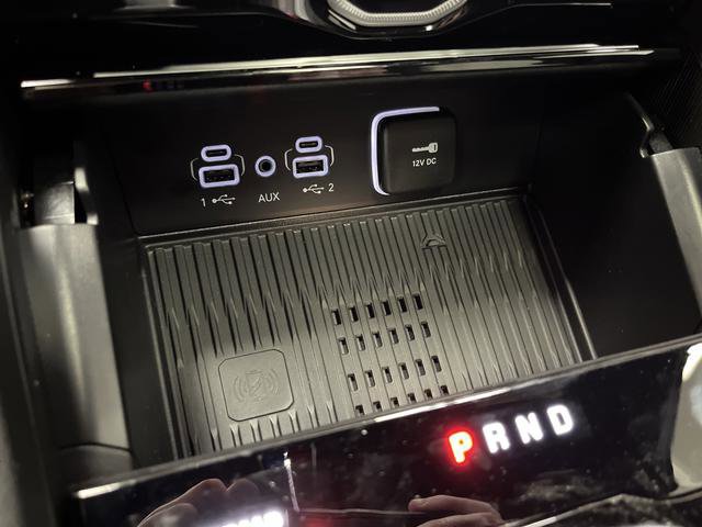 New 2026 Jeep Grand Cherokee L Limited w/ Luxury Tech Group II image 24