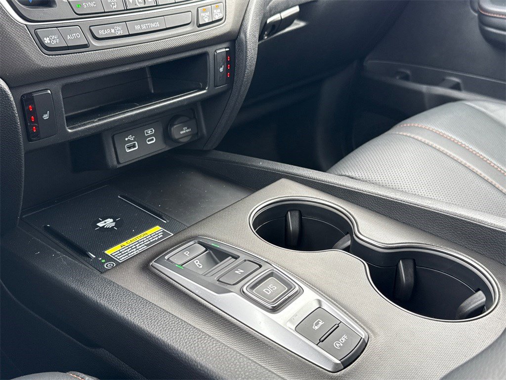 Certified 2024 Honda Passport TrailSport image 30