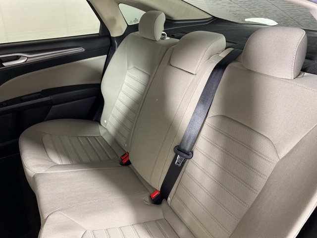 Used 2020 Ford Fusion S FWD image 31