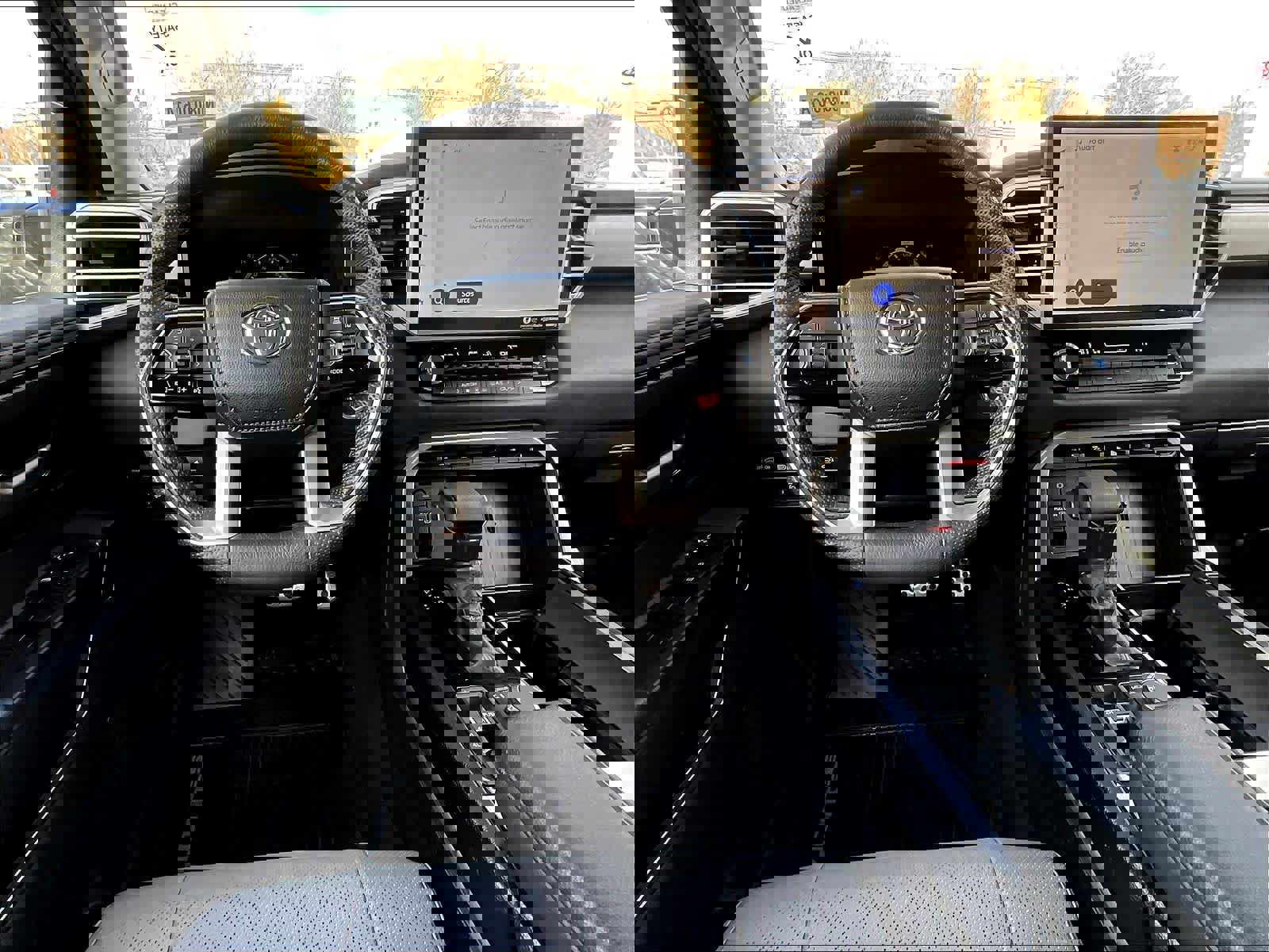 Used 2024 Toyota Sequoia SR5 AWD/4WD image 18