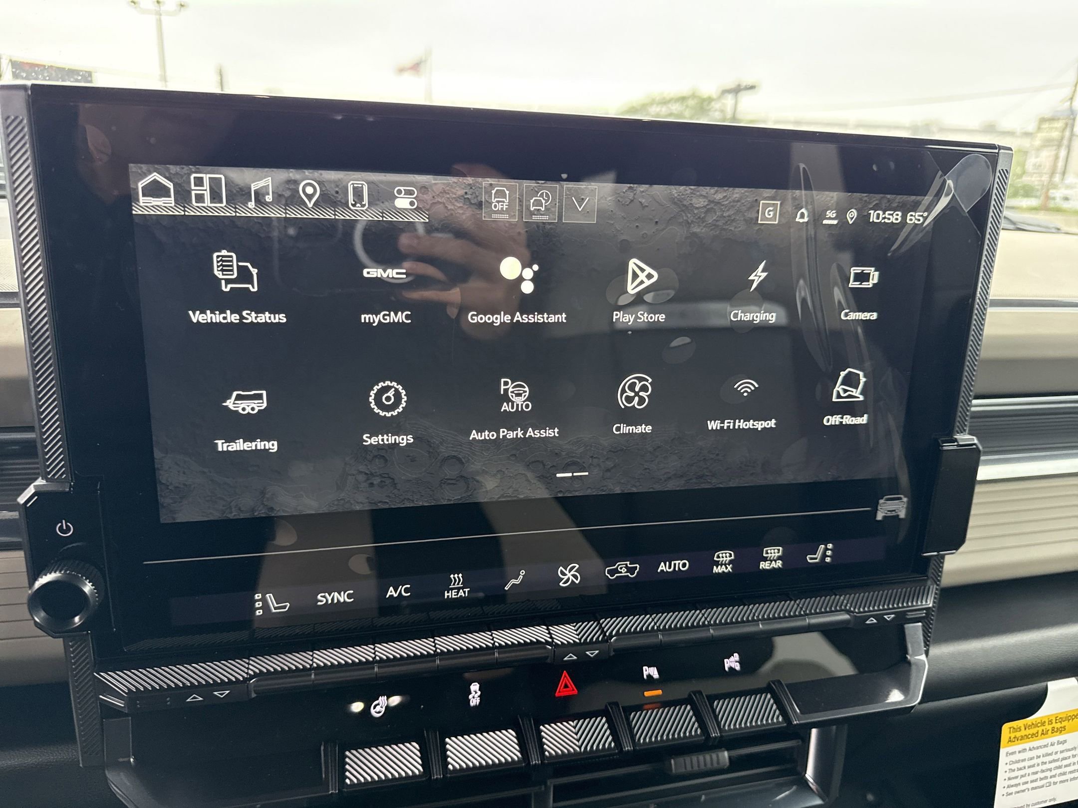 New 2026 GMC Hummer EV SUV image 14