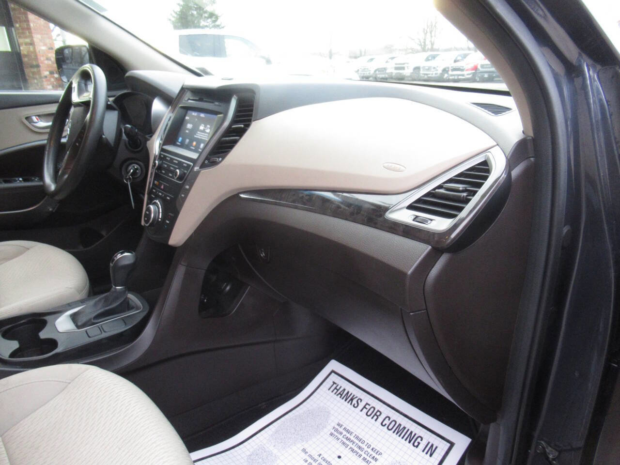 Used 2017 Hyundai Santa Fe Sport image 7