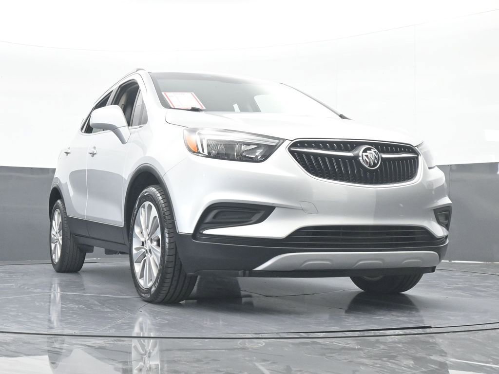 Used 2020 Buick Encore Preferred image 61