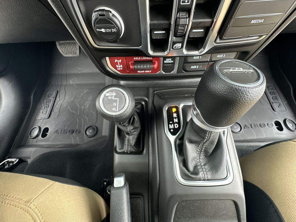 New 2026 Jeep Gladiator Willys AWD/4WD image 21