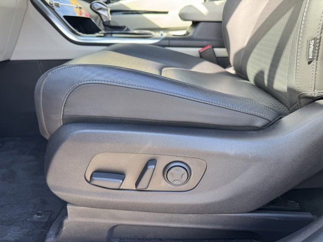 Certified 2024 Kia Carnival SX Prestige image 20