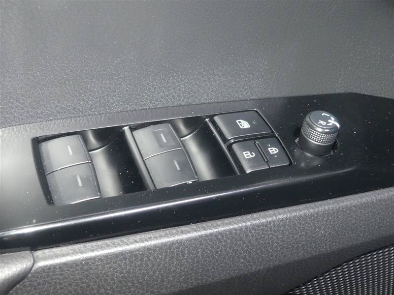 Used 2025 Toyota Camry LE w/ Convenience Package AWD/4WD image 20