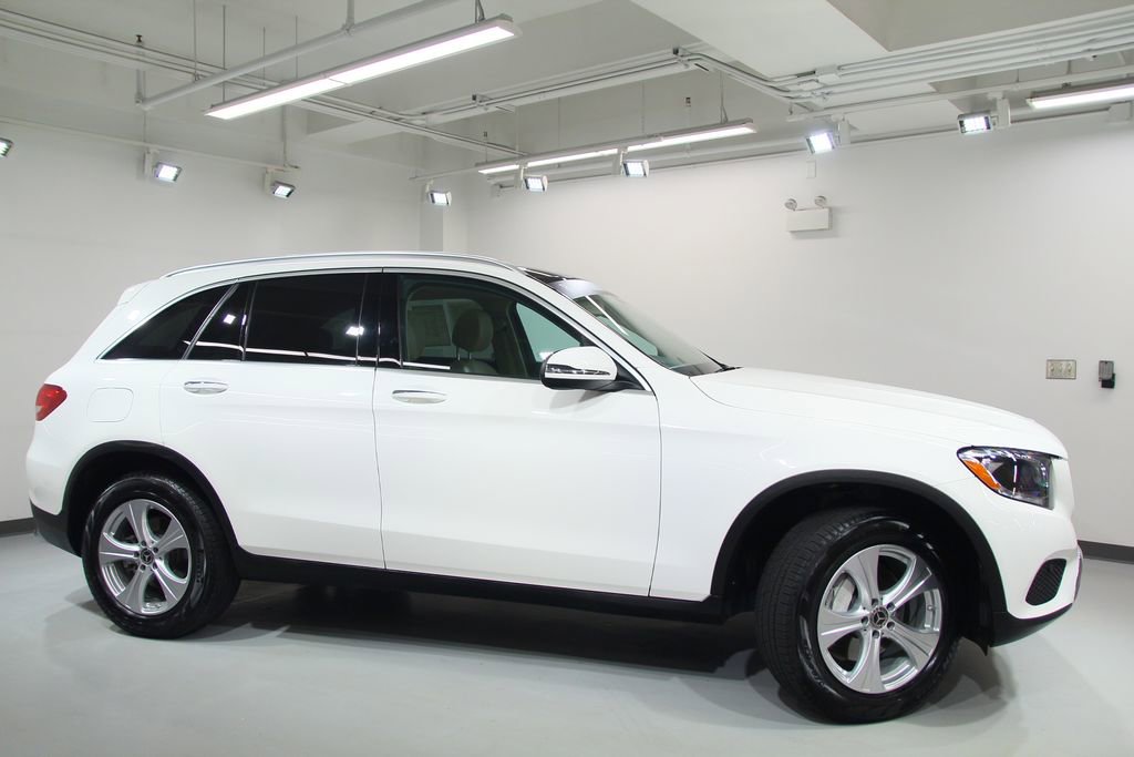 Used 2018 Mercedes-Benz GLC 300 4MATIC image 12