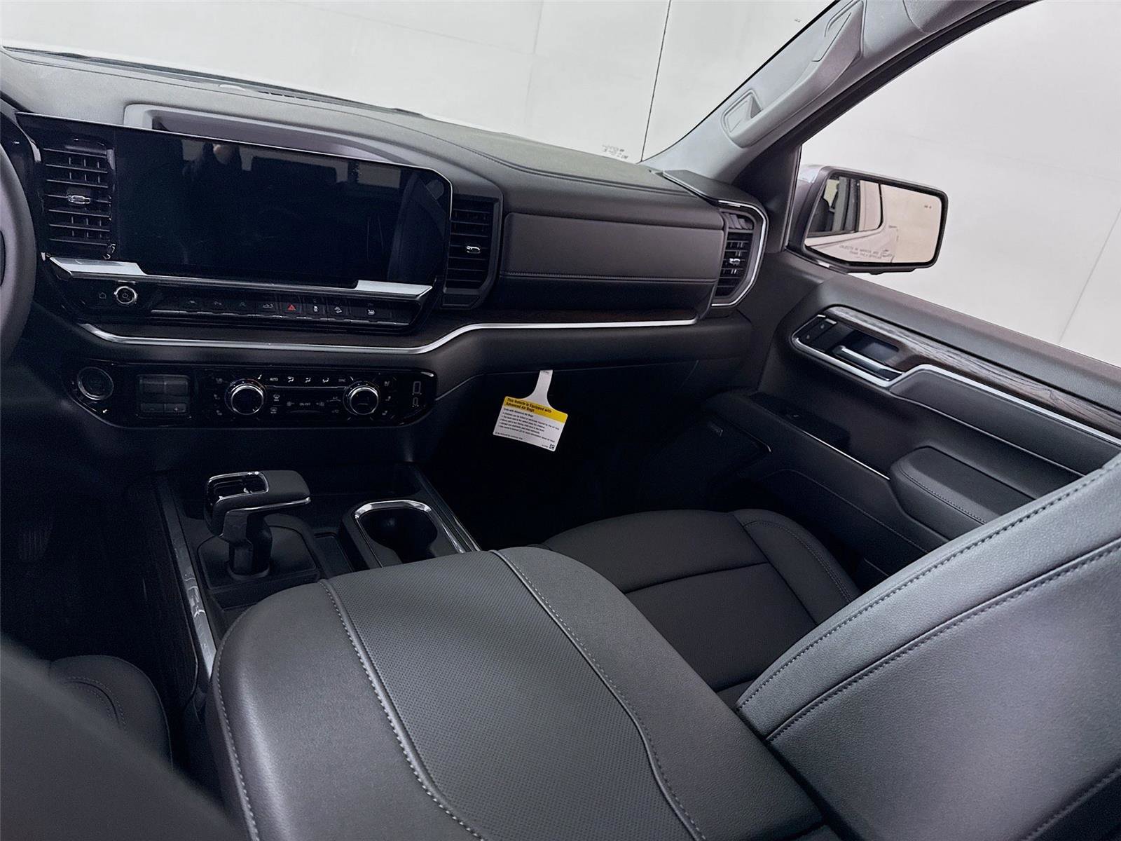 New 2026 GMC Sierra 1500 SLT w/ SLT Premium Plus Package image 19