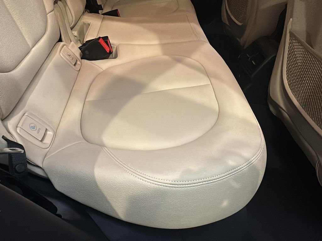 Used 2018 BMW X1 xDrive28i image 13