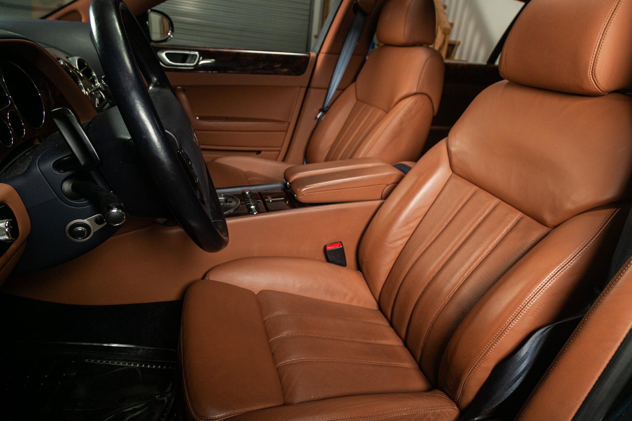 Used 2006 Bentley Flying Spur Flying Spur image 4