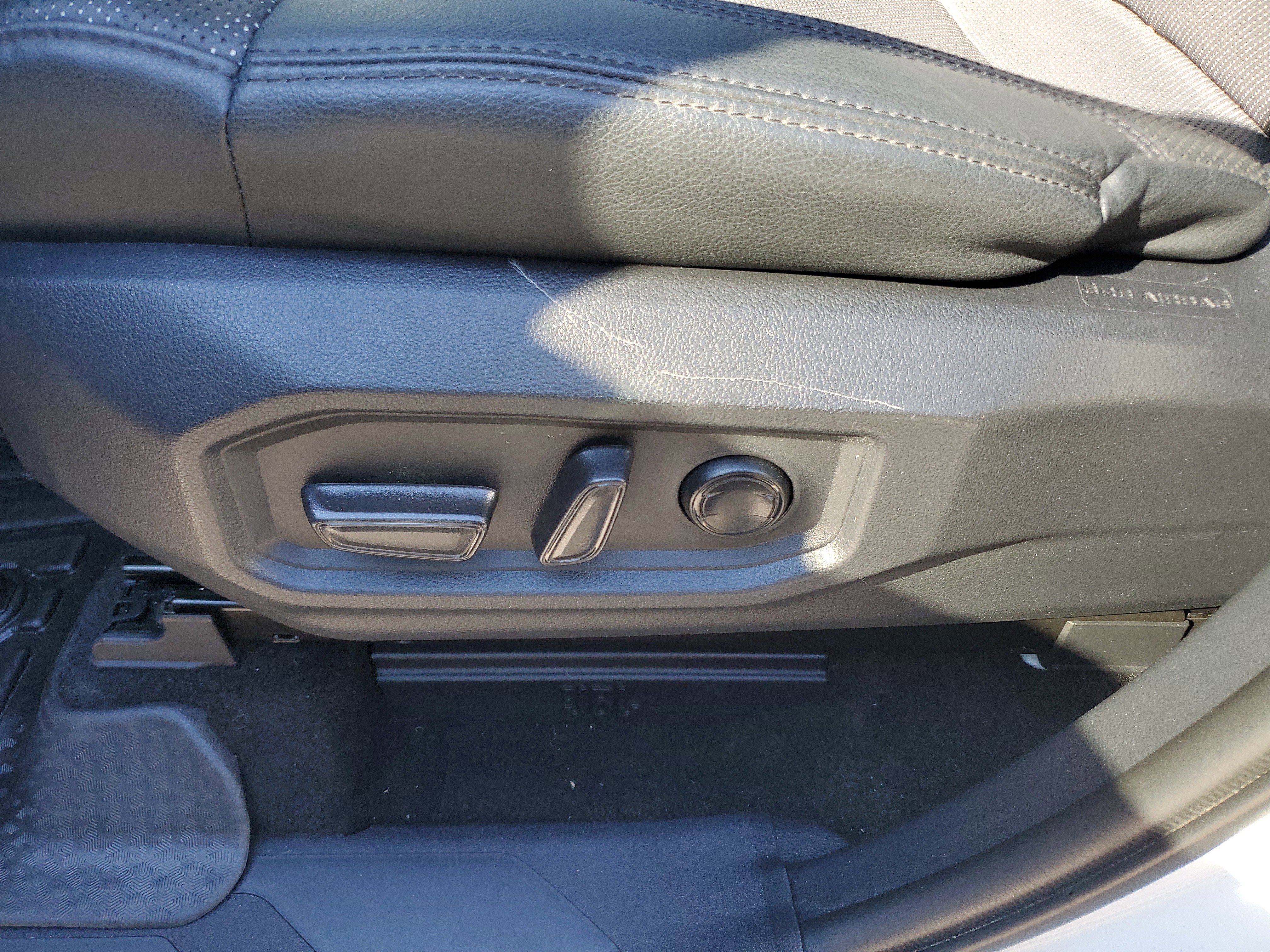 Used 2024 Toyota Tundra Limited image 14