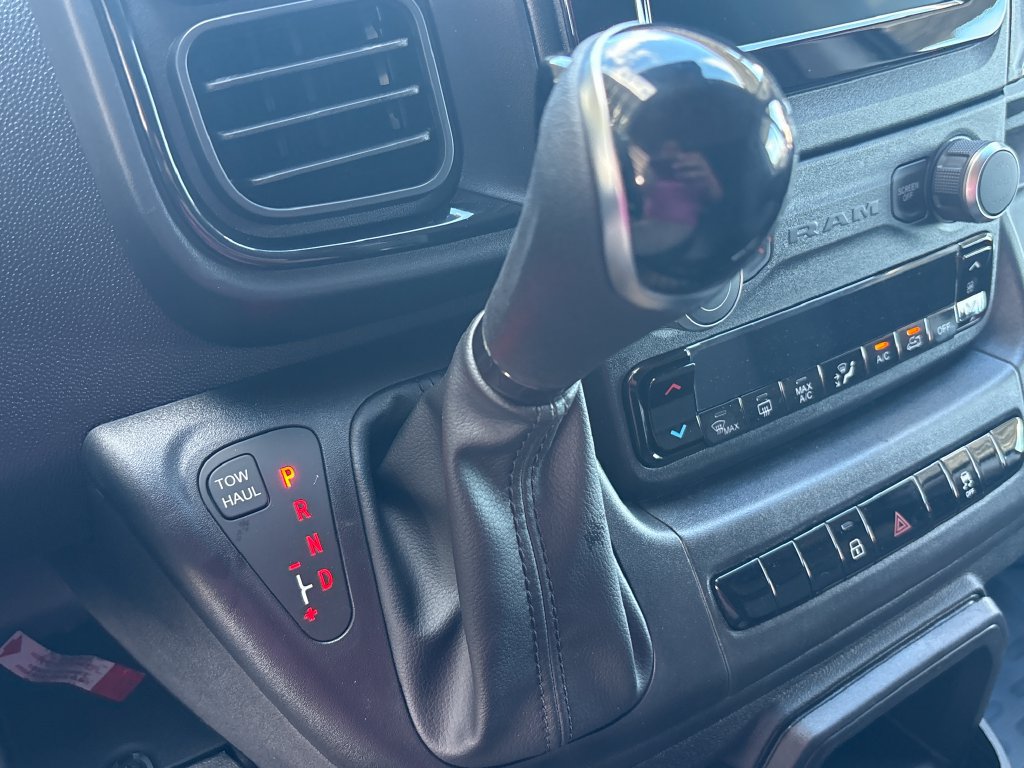 New 2027 RAM ProMaster 2500 w/ Convenience Group FWD image 9