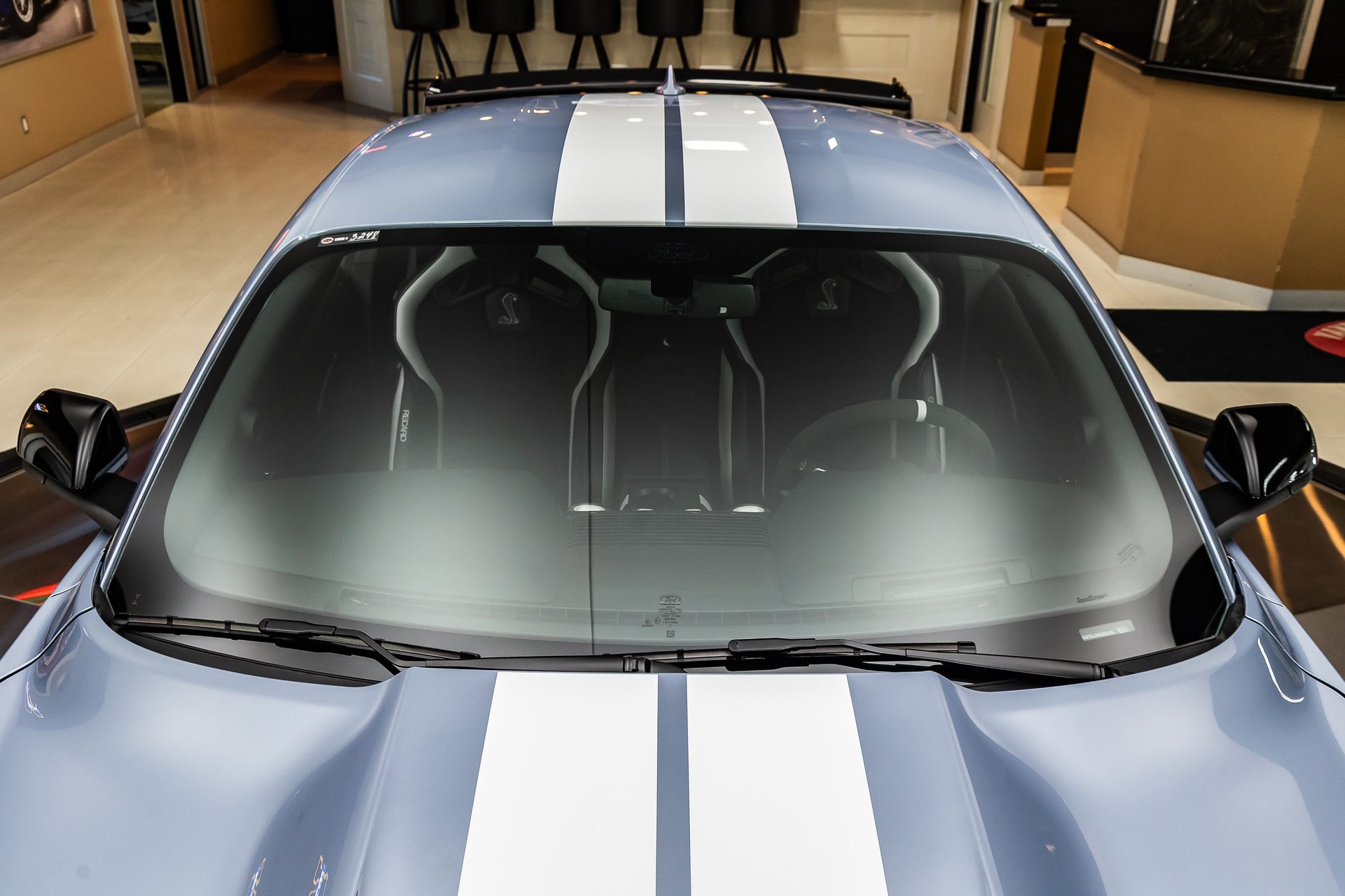 Used 2022 Ford Mustang Shelby GT500 w/ Carbon Fiber Track Pack RWD image 26