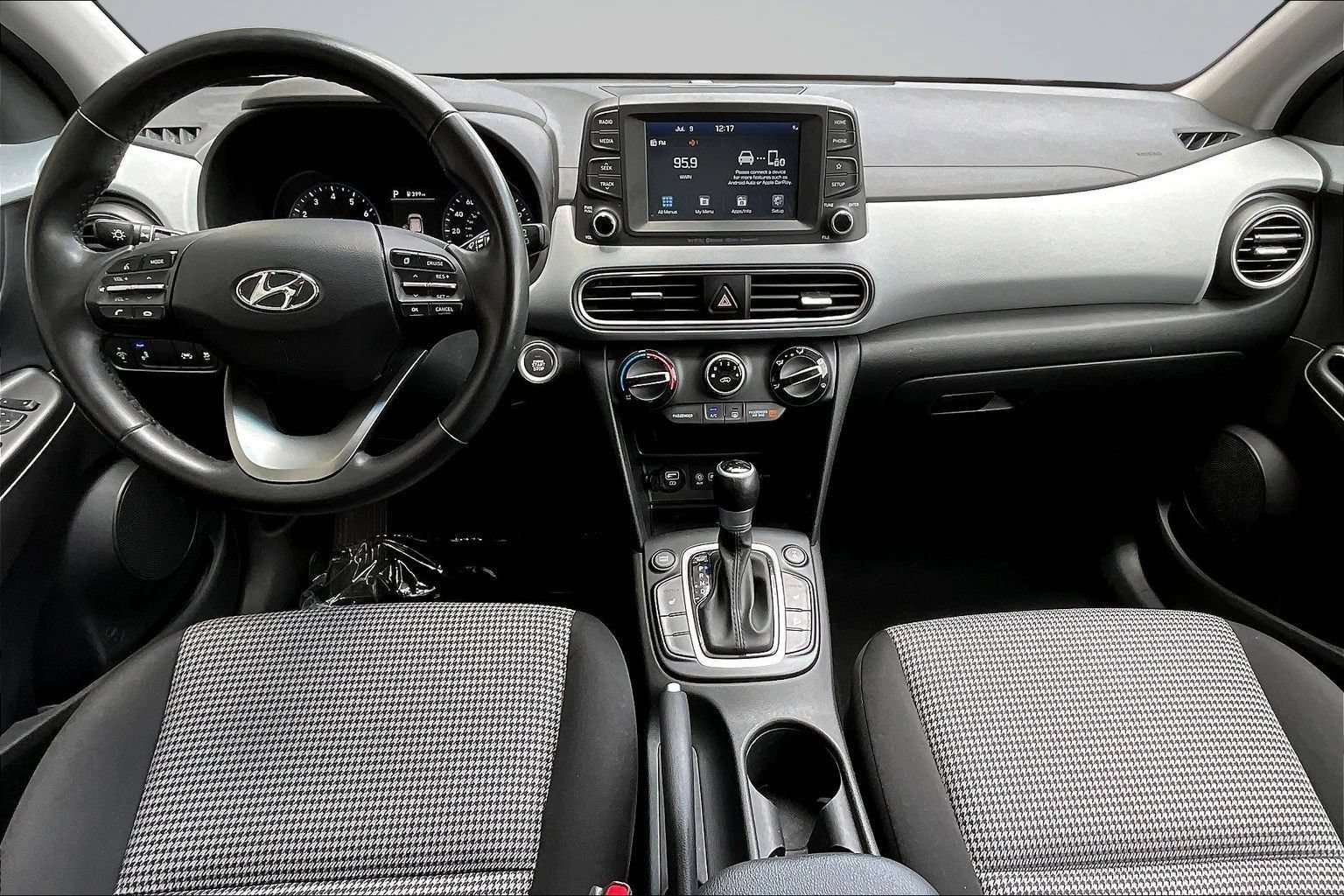 Used 2021 Hyundai Kona SEL Plus w/ Cargo Package AWD/4WD image 6