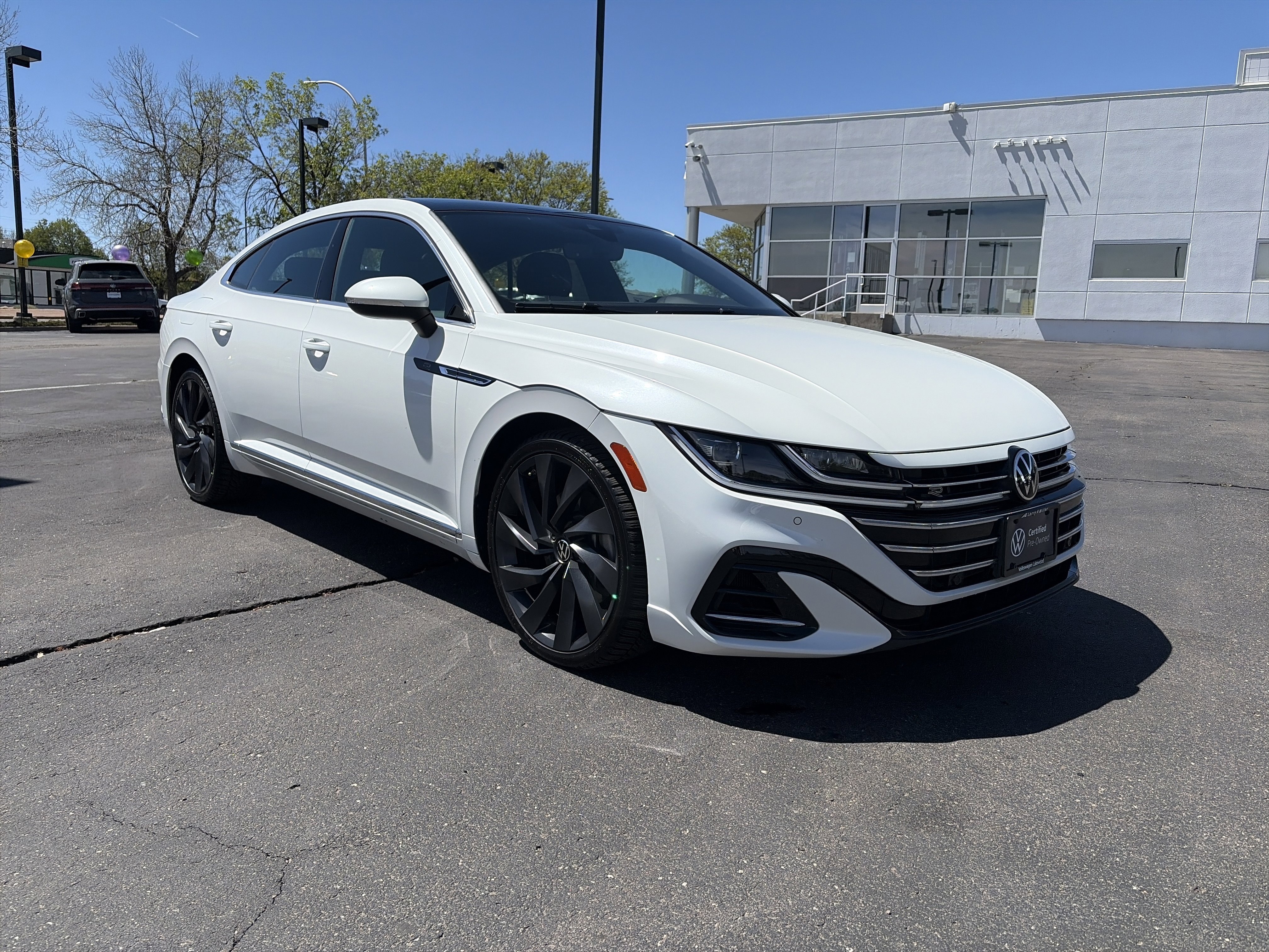 Used 2023 Volkswagen Arteon SEL w/ Arteon MDO Package (Z43) AWD/4WD image 4