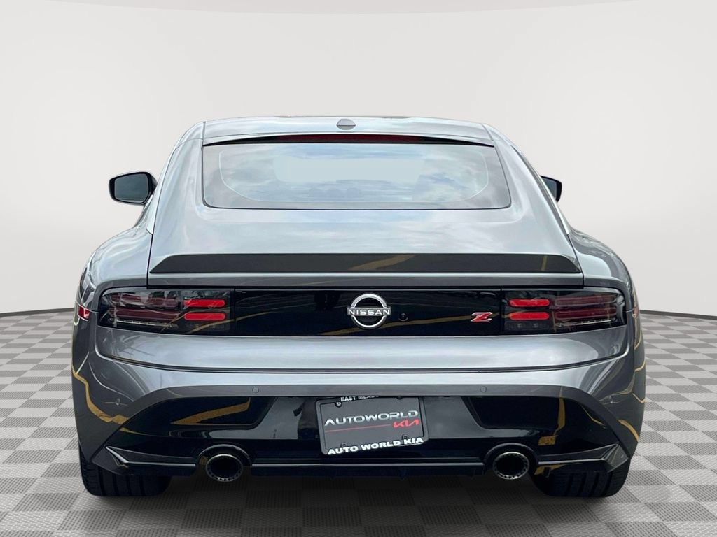 Used 2024 Nissan Z Performance w/ Floor Mat Package RWD image 5
