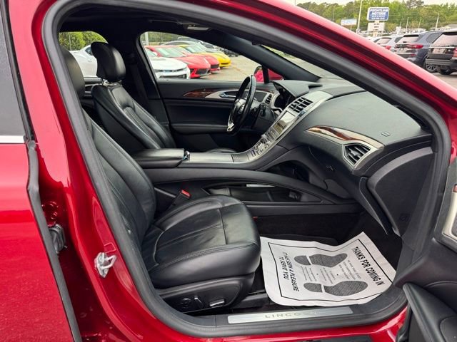 Used 2017 Lincoln MKZ Reserve FWD image 9