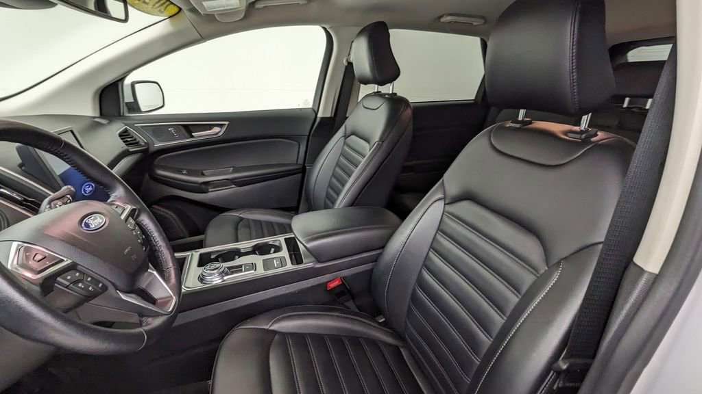 Certified 2022 Ford Edge SEL image 2