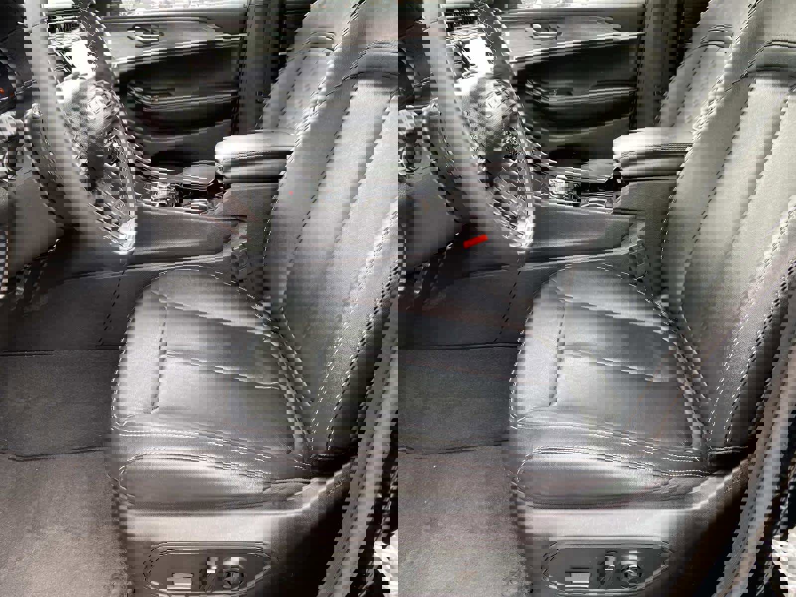 Certified 2023 Jeep Grand Cherokee Limited w/ Trailer Tow Prep Group (B) image 22