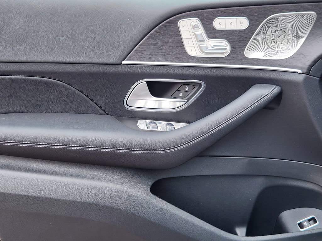 Used 2026 Mercedes-Benz GLS 450 GLS 450 image 22