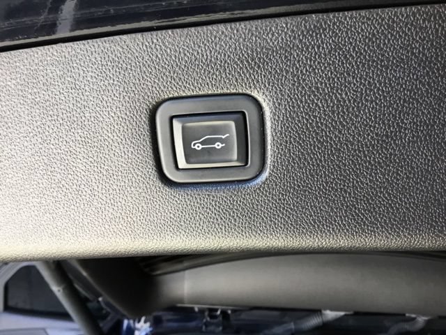 Used 2020 Chevrolet Blazer LT FWD image 45