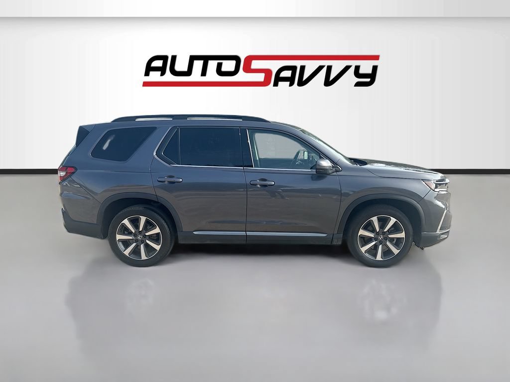 Used 2023 Honda Pilot Elite image 8