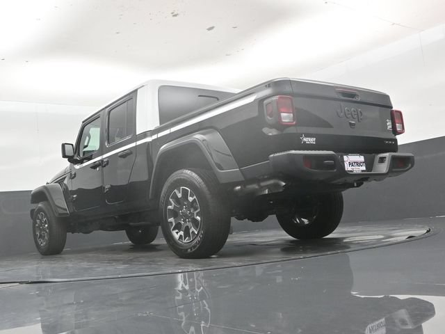 New 2026 Jeep Gladiator Sport AWD/4WD image 42