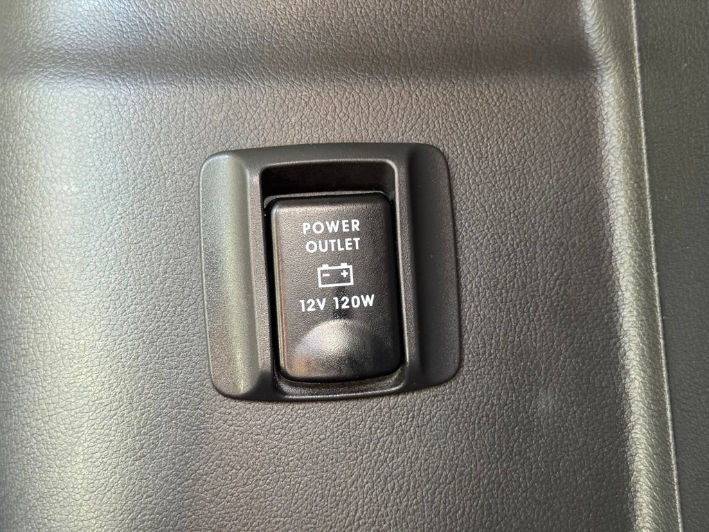 Used 2020 Mitsubishi Outlander ES AWD/4WD image 31