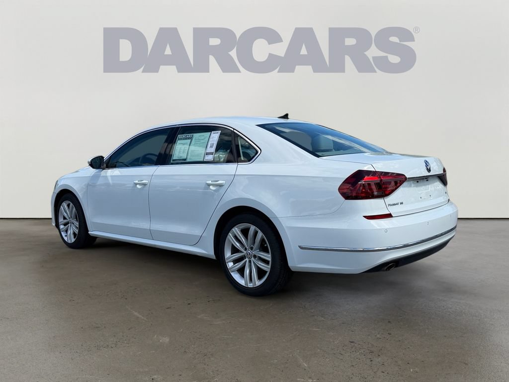 Used 2018 Volkswagen Passat 2.0T SE FWD image 5