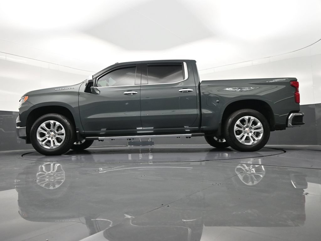 Used 2025 Chevrolet Silverado 1500 LTZ RWD image 23
