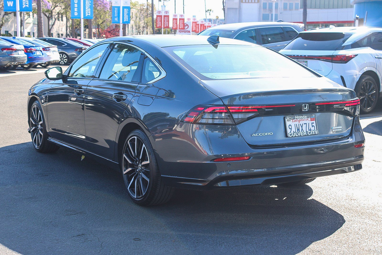 Certified 2024 Honda Accord Touring image 7