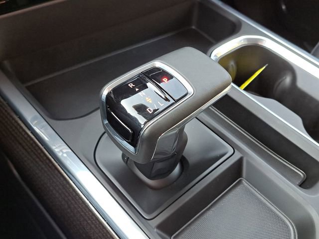 Used 2024 Chevrolet Silverado 1500 LT Trail Boss w/ Convenience Package II image 28