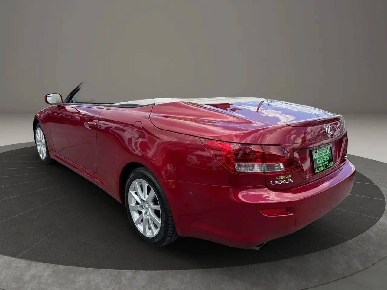 Used 2010 Lexus IS 250C RWD image 11
