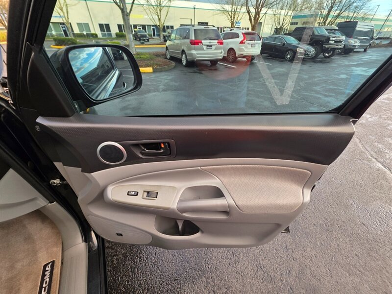 Used 2010 Toyota Tacoma 4x4 Double Cab image 38