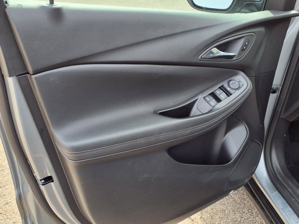 Certified 2023 Buick Encore GX Preferred w/ Cold Weather Comfort Package image 13