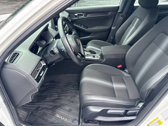 Used 2025 Honda Civic Sport image 10
