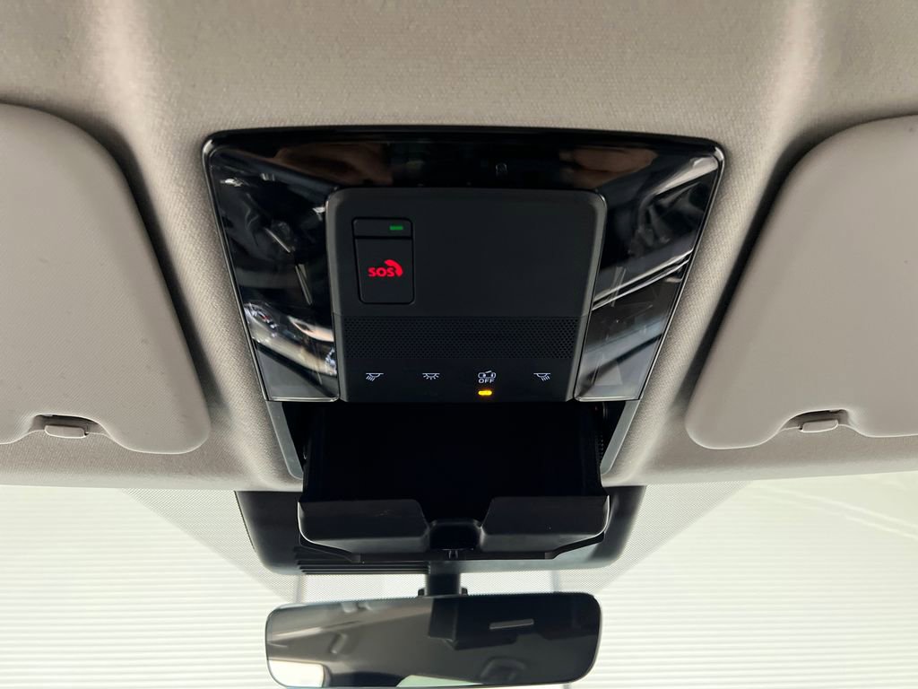 Used 2025 Mitsubishi Outlander SE image 64